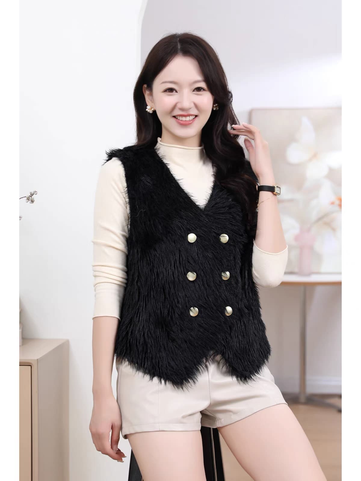 부드러운 찹쌀 부드러운 바람 미니멀리즘 와 성별 느긋한 느슨함 센스 화이트 조끼 여자 2026 년 스탠드 칼라 플리스 스웨터 오픈 가디건