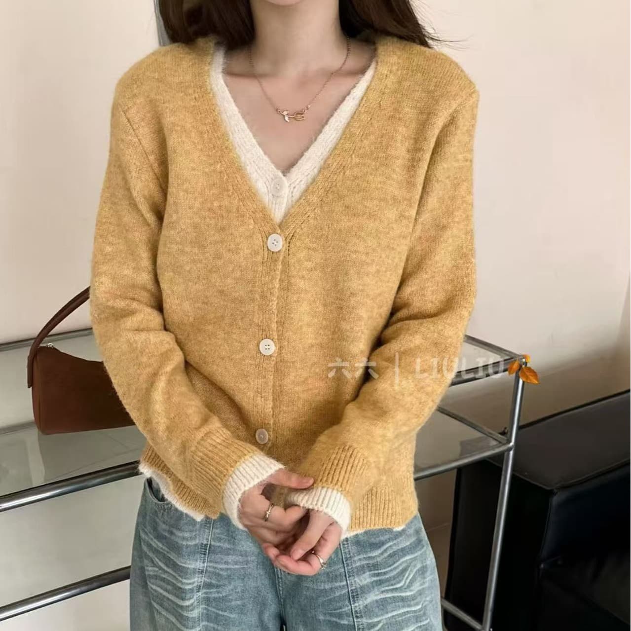 한 부서 녹색 페이크 레이어드 V넥 니트 오픈 가디건 맨위 여성 봄 가을 인사이드 가져 가라. 기본 셔츠 고급 센스 스웨터 코트 이미지 3