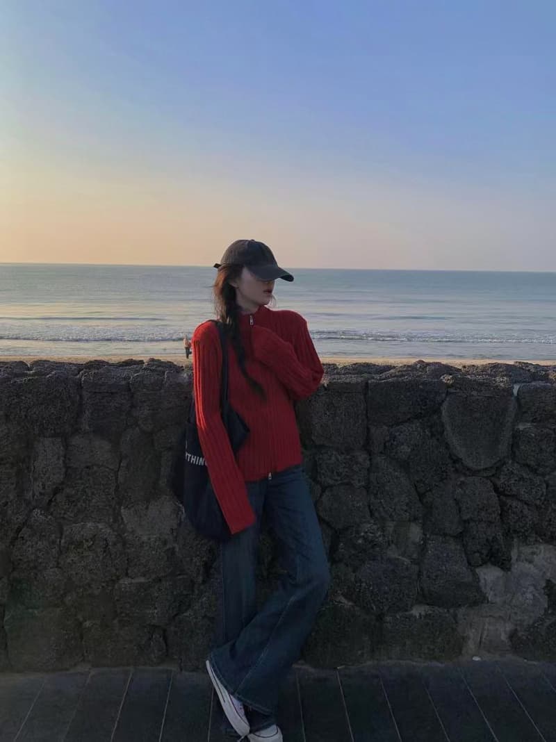 실사 한 부서 빨간색 지퍼 니트 오픈 가디건 가을 겨울 신년 로브 착용 가져 가라. 두꺼운 디스플레이 흰 머리카락 외투 ins 이미지 2