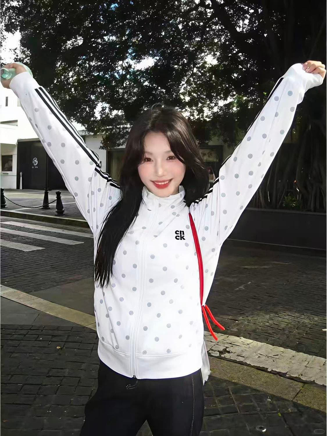 레트로 도트 무늬 자외선 차단 의류 여자 2026 여름 새로운 얇고 가벼운 통기성 국방 자외선 자외선 차단 외투 이미지 3