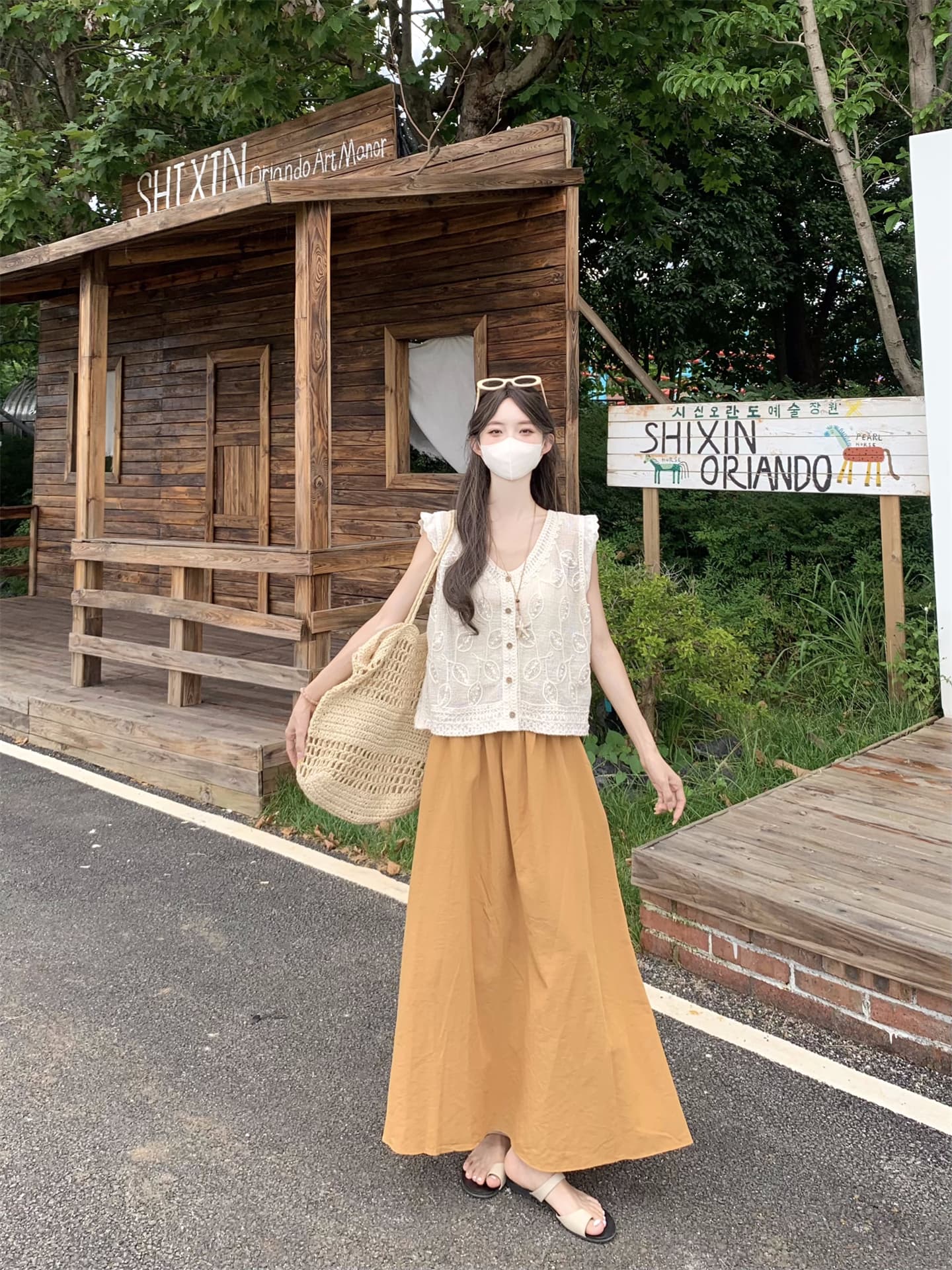 실사 2026 여름 새로운 무거운 작업 비즈 박기 V넥 홀로우 아웃 조끼 여자 큰 진자 종류 반신 스커트 투피스 슈트 상세 이미지 3
