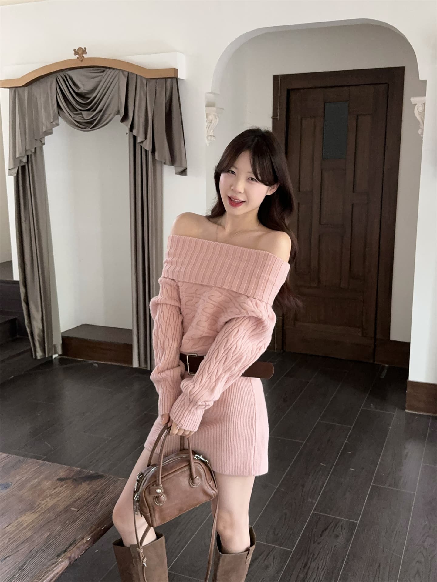 실사 2025 가을 겨울 새로운 한 부서 오프숄더 긴팔 니트 드레스 허리 수축 타이트 스커트 여성 허리밴드 상세 이미지 27