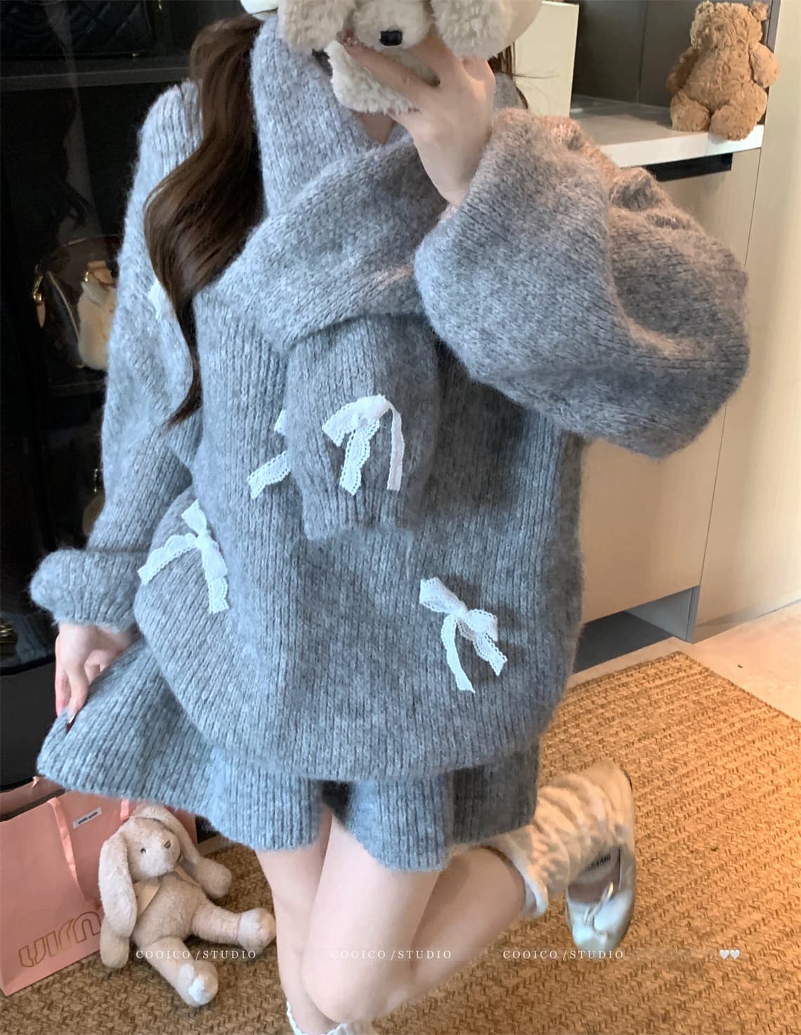 실사 가을 겨울 새로운 달콤함 품격 분위기 센스 나비 매듭 장식 긴팔 스웨터 짧은 스커트 스카프 3종 세트 상세 이미지 12