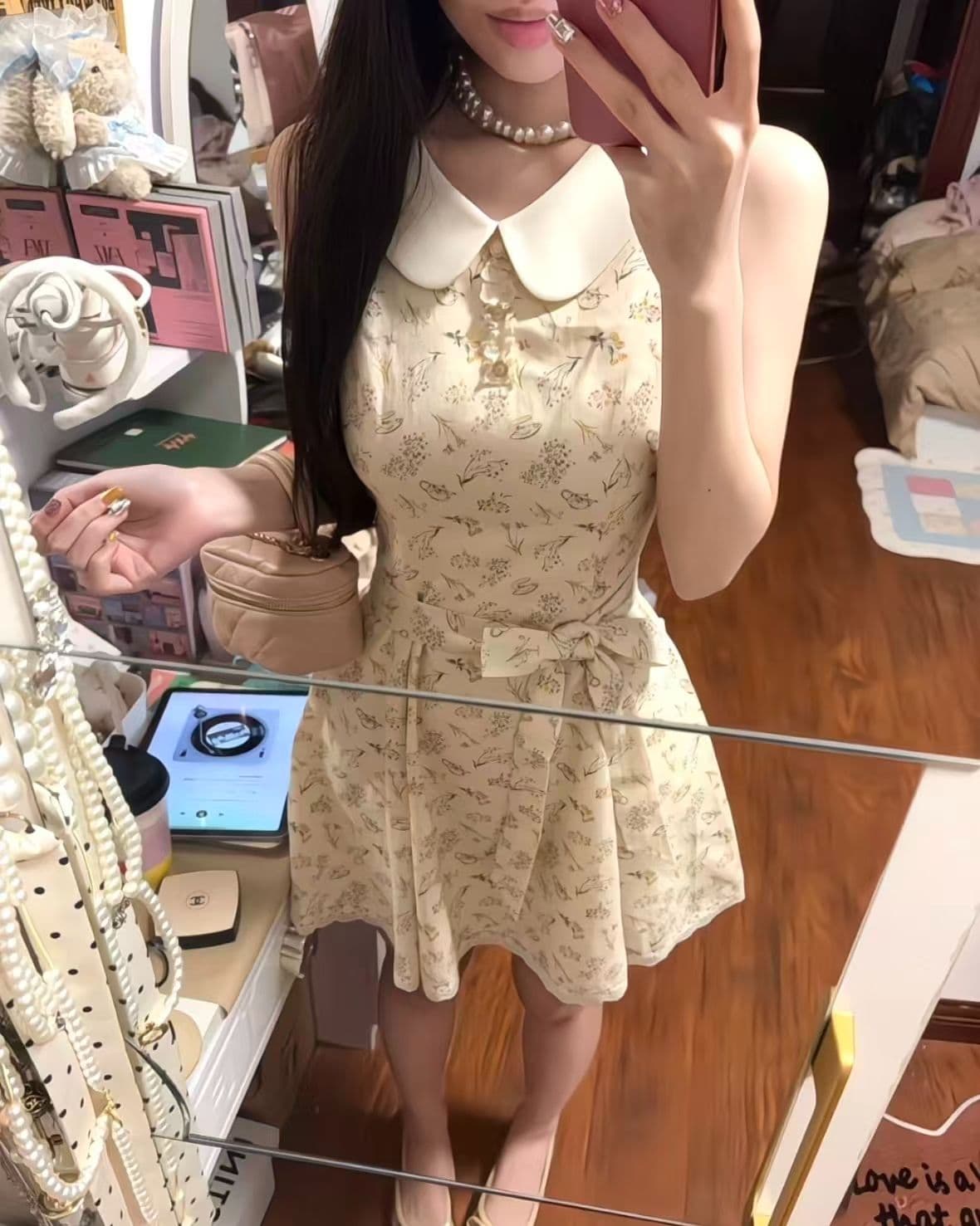 2026 여름 새로운 베이비 칼라 민소매 레이스업 치마 디자인 센스 프랑스식 꽃무늬 드레스 허리 수축 슬림해 보이는 여성 의류