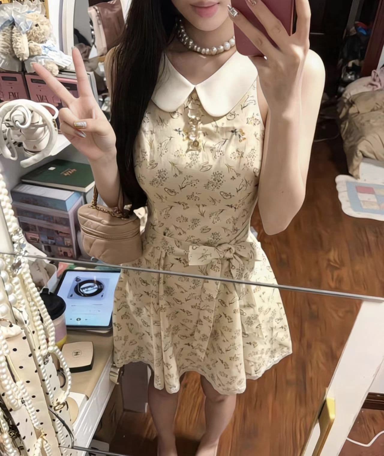 2026 여름 새로운 베이비 칼라 민소매 레이스업 치마 디자인 센스 프랑스식 꽃무늬 드레스 허리 수축 슬림해 보이는 여성 의류 상세 이미지 3
