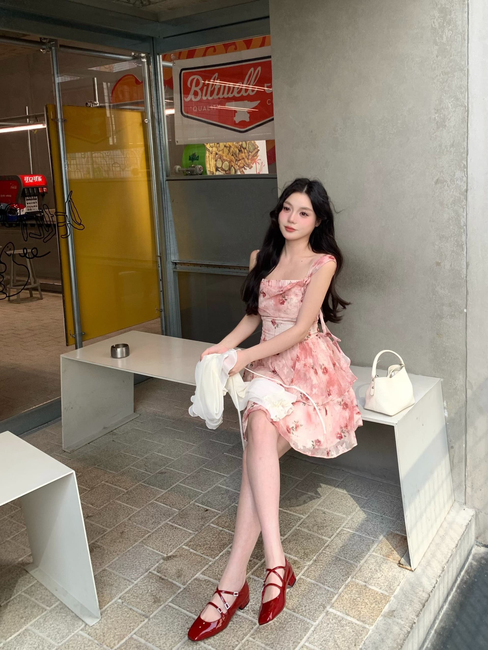프랑스식 첫사랑 작은 날다 소매 화이트 드레스 아이들 여름 새로운 인기 작은 키 허리 수축 프릴 미니 스커트 상세 이미지 3