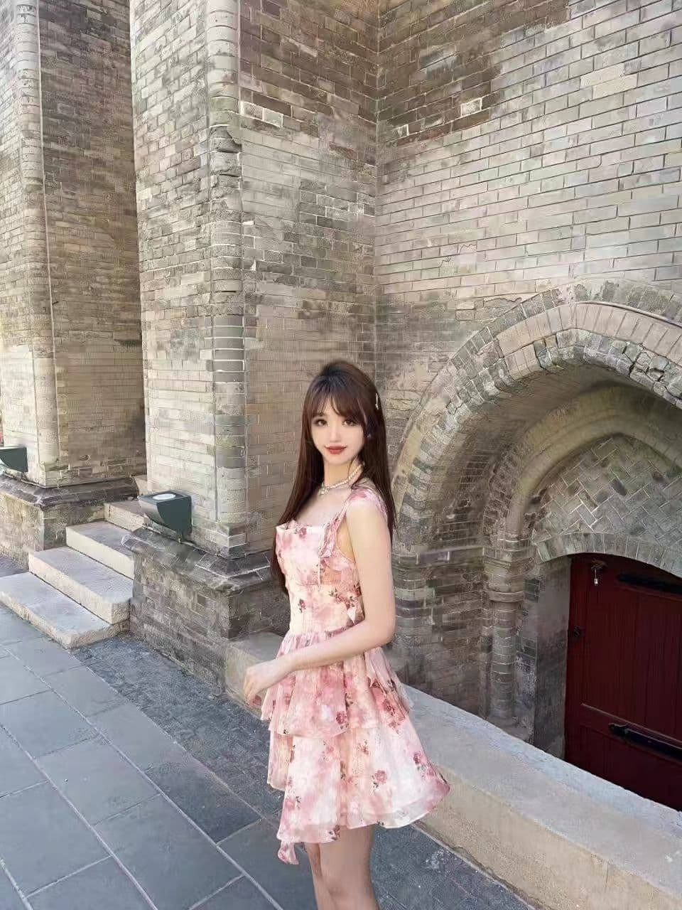프랑스식 첫사랑 작은 날다 소매 화이트 드레스 아이들 여름 새로운 인기 작은 키 허리 수축 프릴 미니 스커트 이미지 2