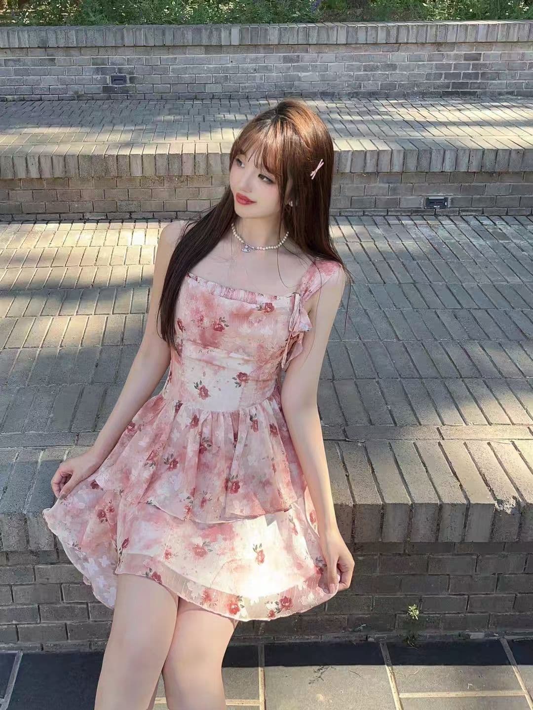 프랑스식 첫사랑 작은 날다 소매 화이트 드레스 아이들 여름 새로운 인기 작은 키 허리 수축 프릴 미니 스커트