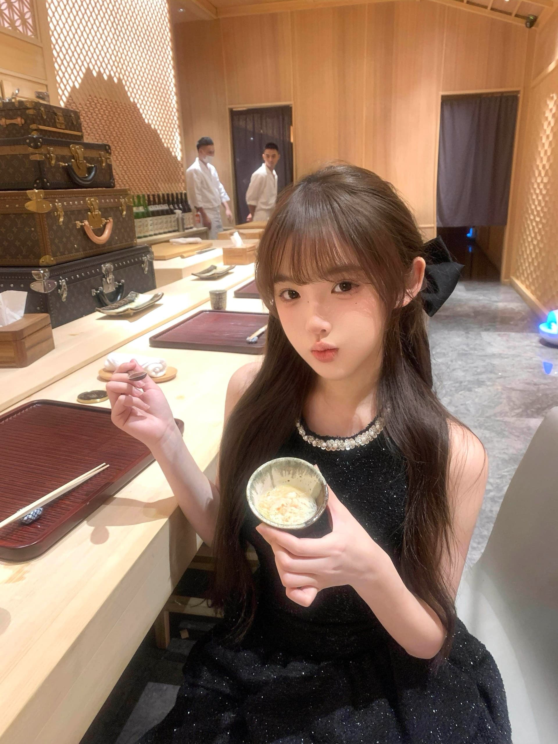 2026 슈퍼 잘 생긴 신제품 품격 허리 수축 슬림해 보이는 생일 케이크 드레스 프랑스식 작은 샤넬 스타일 디자인 요정 치마 여성 의류 이미지 4