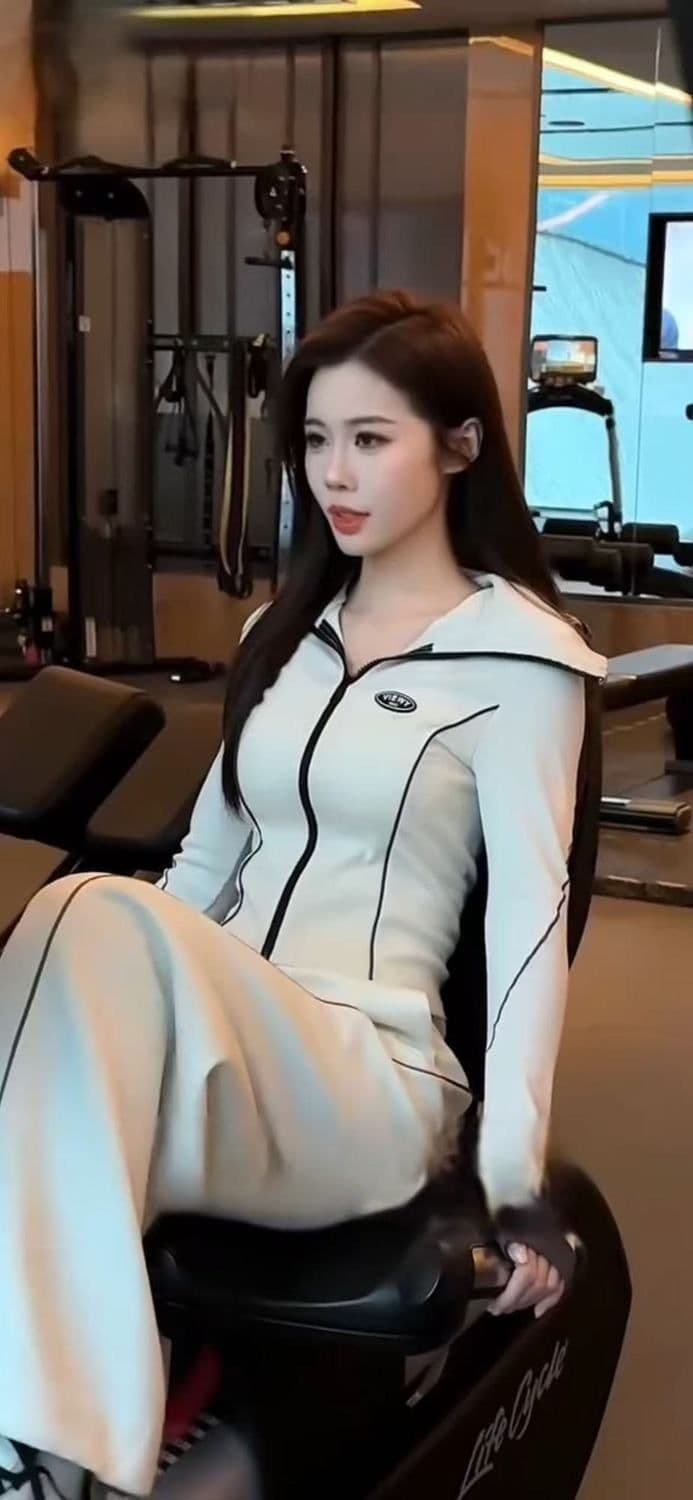 2026 새로운 캐주얼 패션 세트 여성 봄 슬림해 보이는 카디건 코트 하이웨이스트 와이드 레그 팬츠 투피스 세트 936 상세 이미지 5