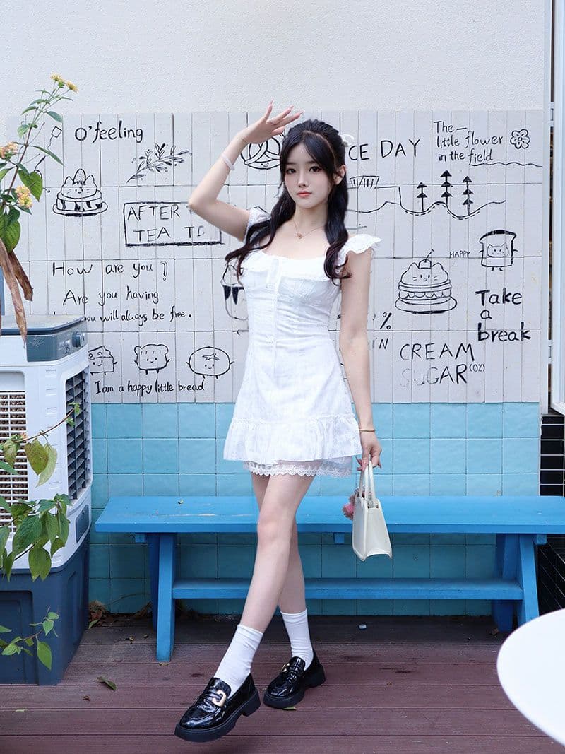 프랑스식 첫사랑 센스 화이트 여성 드레스 여름 2026 새로운 프릴 작은 날다 소매 허리 수축 슬림해 보이는 섹션 치마 상세 이미지 6