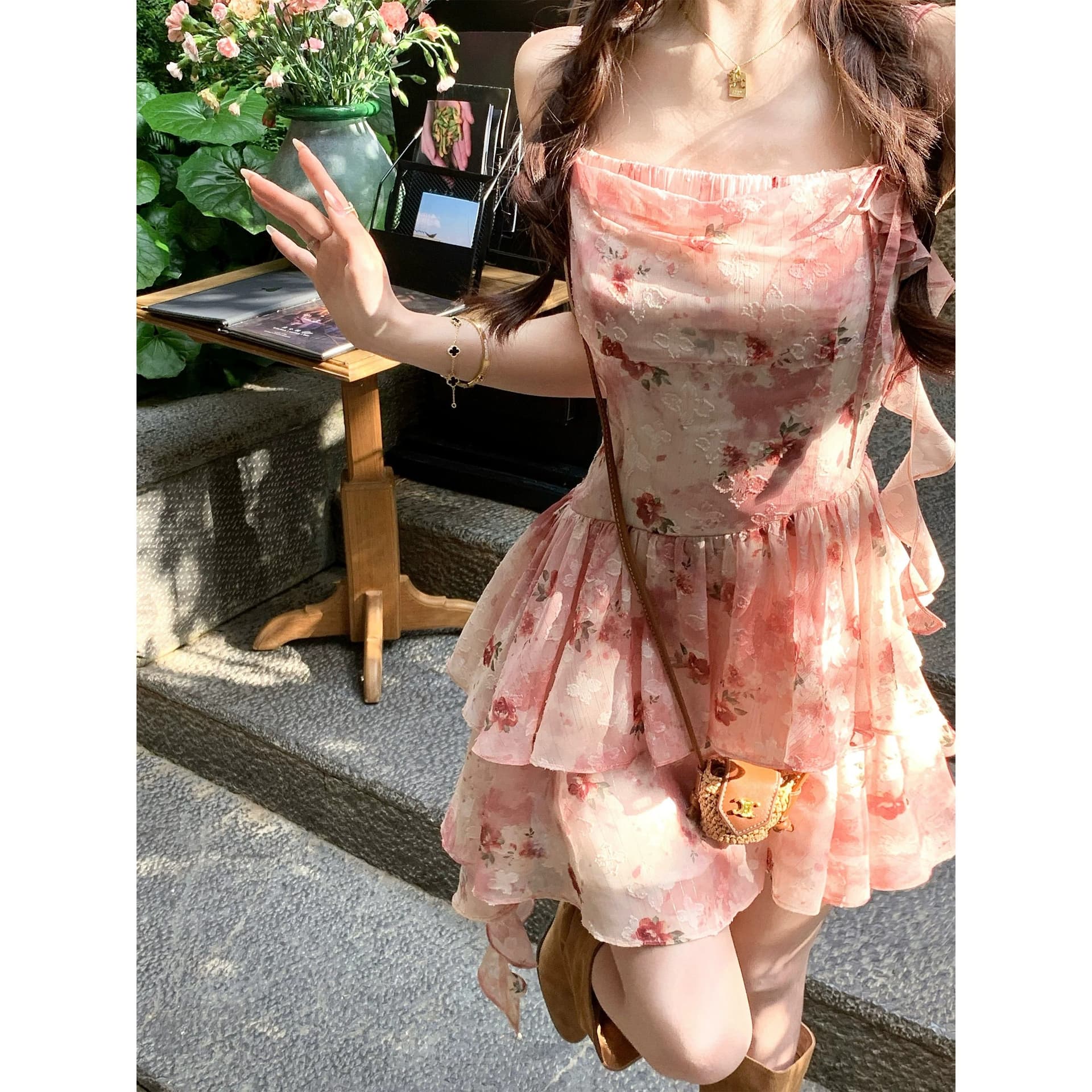 프랑스식 휴가 바람 빨간색 작은 날다 소매 꽃무늬 여성 드레스 여름 작은 키 허리 수축 슬림해 보이는 민소매 섹션 여성 의류 이미지 2