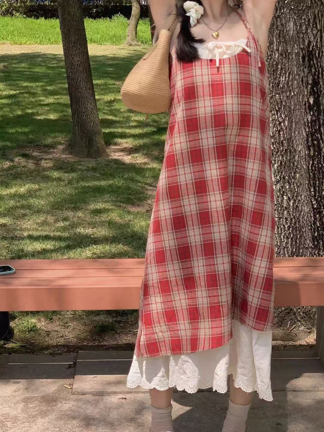 휴가 바람 레이스업 체크무늬 슬립 여성 드레스 여름 새로운 페이크 레이어드 배색 패치워크 품격 중간 길이 치마 이미지 3