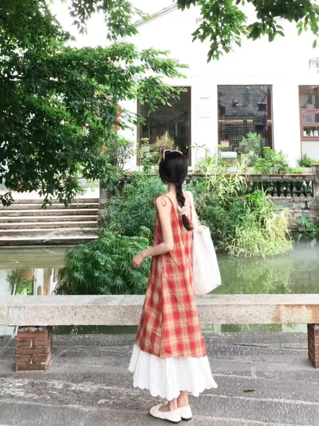 여성 여름 새로운 페이크 레이어드 배색 패치워크 품격 중간 길이 치마 휴가 바람 레이스업 체크무늬 슬립 드레스 상세 이미지 5