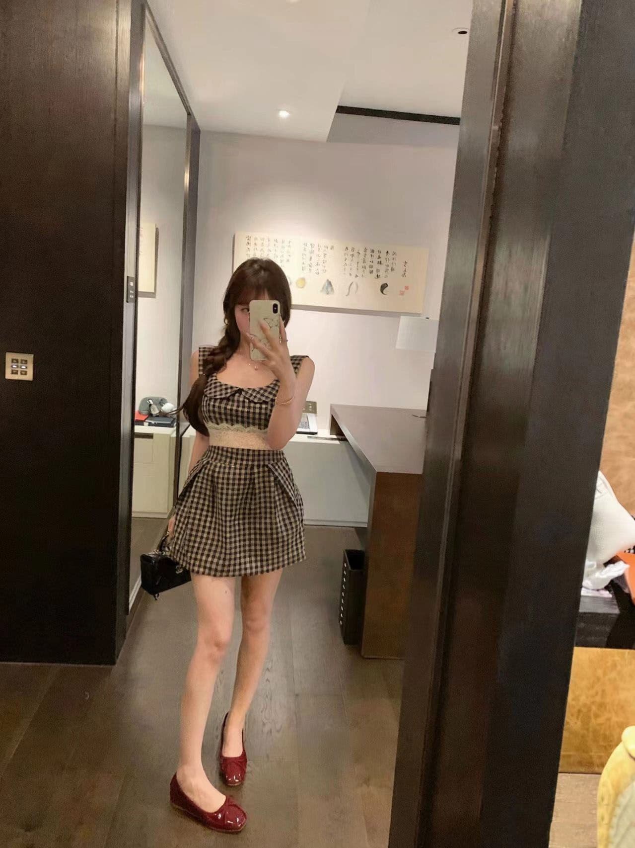 프랑스식 레트로 체크무늬 베이비 칼라 민소매 드레스 아이들 여름 작은 키 레이스 허리 수축 슬림해 보이는 조끼 미니 스커트 상세 이미지 14