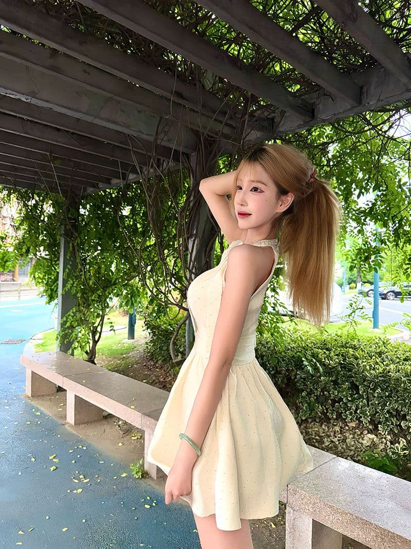 2026 슈퍼 잘 생긴 부유 한 가족 천 골드 센스 보통 웨어러블 고급 연회 나비 넥타이 디자인 민소매 드레스 상세 이미지 6