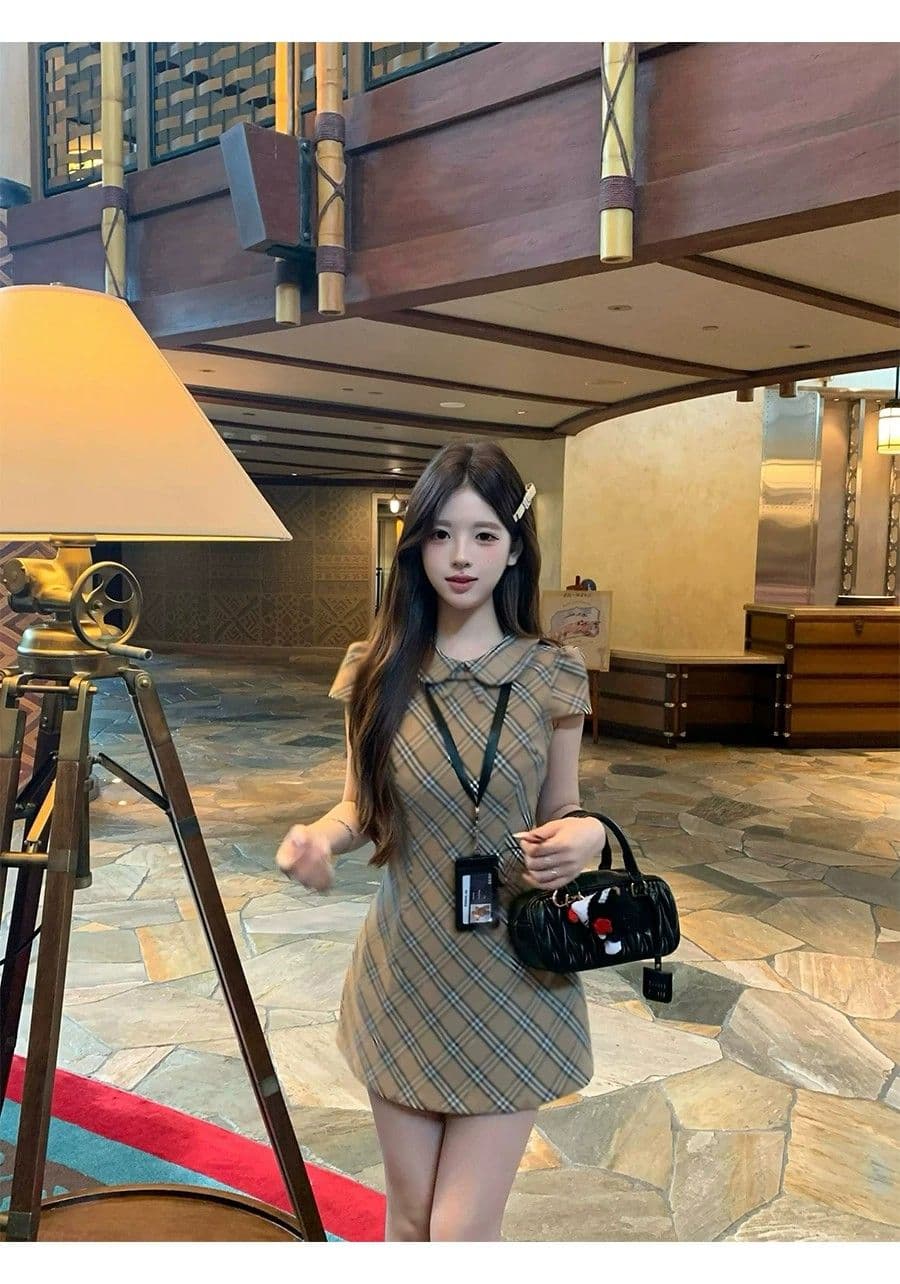 중년 소녀 치마 허리 수축 베이비 칼라 체크무늬 치마 천 골드 센스 달콤함 드레스 슬림해 보이는 섹션 슈퍼 잘 생긴 여성 의류 상세 이미지 3