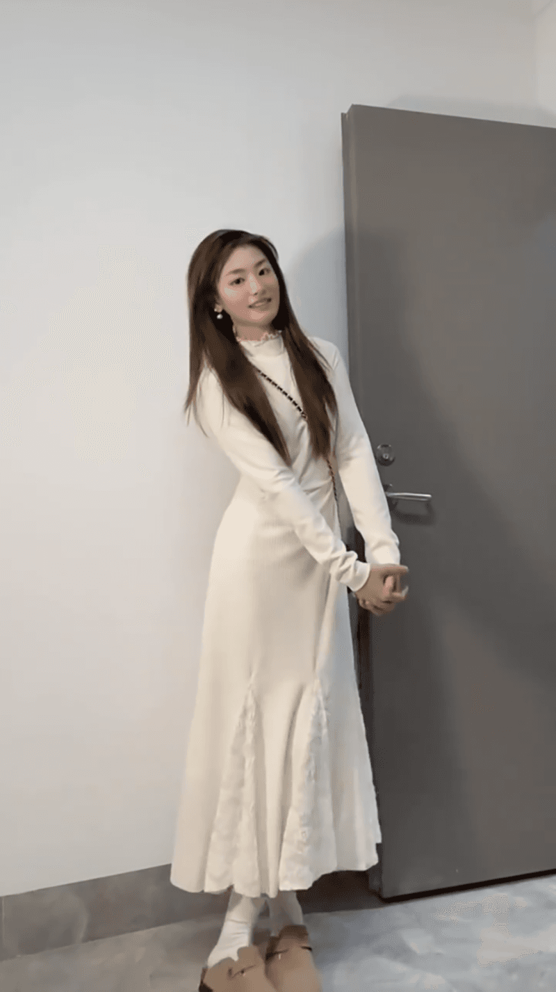 살구 색상 터틀넥 니트 여성 드레스 가을 겨울 털이 있는 경기 코트 인사이드 가져 가라. 만나는 몸매 가꾸기 인어 꼬리 스웨터 길다 치마 상세 이미지 4