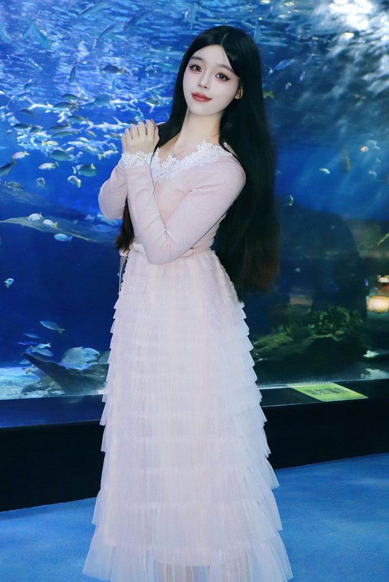고급 명문 여성 품격 레이스 조각 망사 V넥 여성 드레스 가을 겨울 프랑스식 허리 수축 케이크 푹신한 롱 스커트 상세 이미지 3