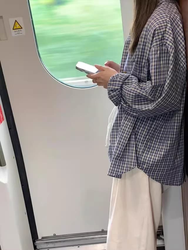 긴팔 격자 무늬 셔츠 여성 코트 새로운 디자인 센스 작은 대중 한 부서 품격 셔츠 루즈핏 맨위 상세 이미지 4