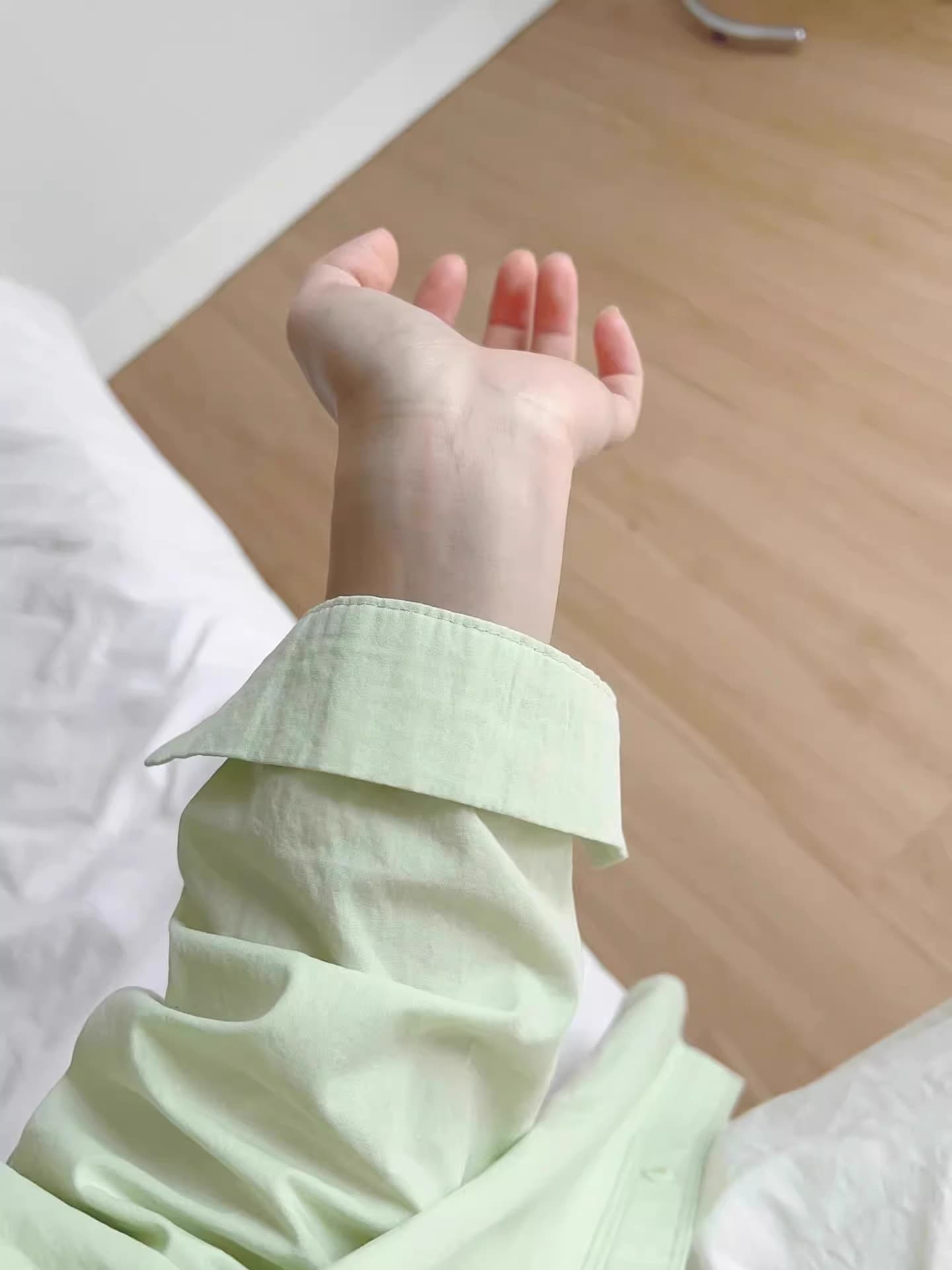 원본 워싱 면 100% 파란색 여성 셔츠 새로운 폴로 칼라 인사이드 가져 가라. 긴팔 셔츠 외출용 한 첨부 된 의류 상세 이미지 14