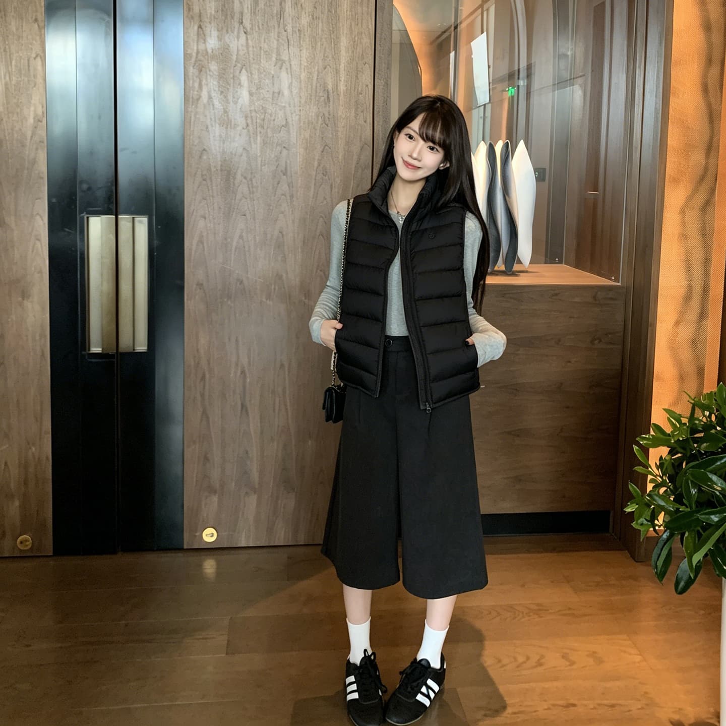 실사 2026 스탠드 칼라 쇼트 스타일 아래 면화 의류 베스트 디자인 센스 루즈핏 슬림해 보이는 작은 키 민소매 재킷 이미지 5