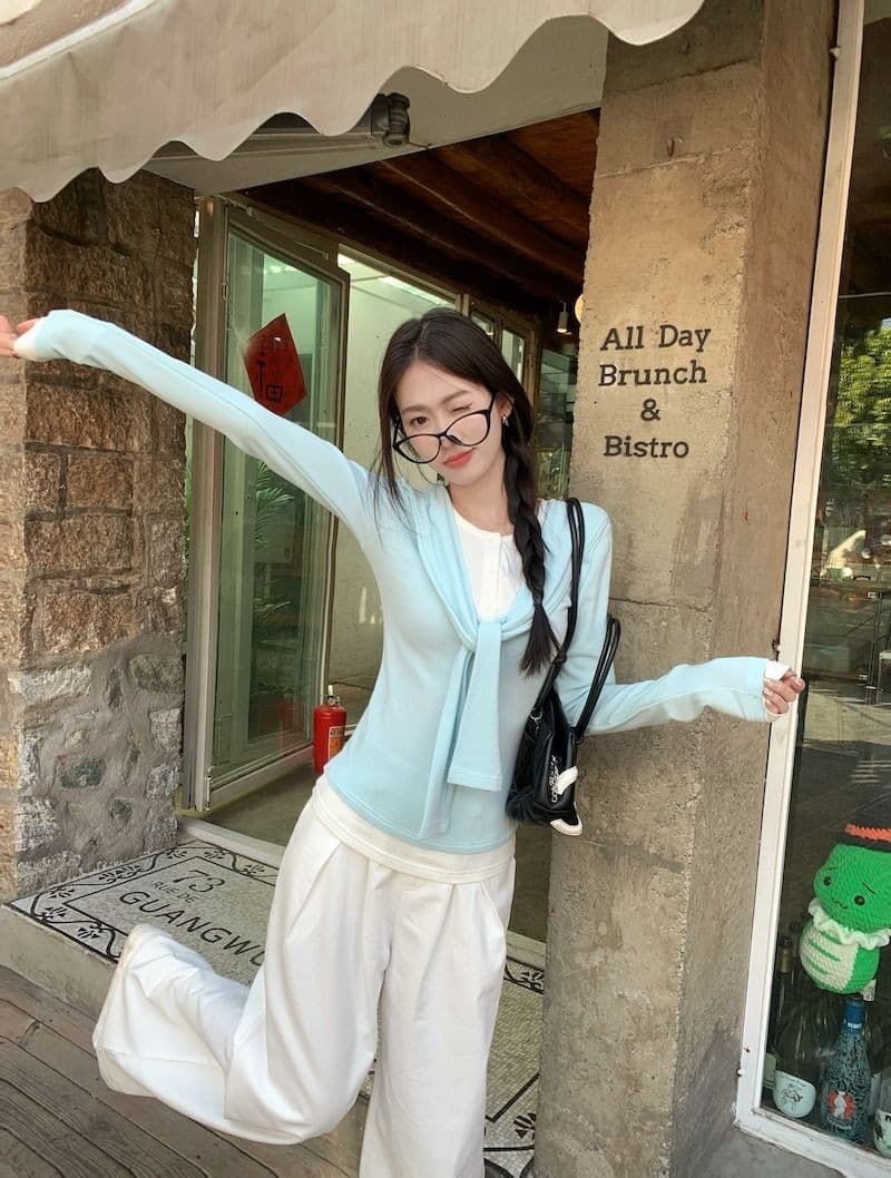 한 부서 파란색 페이크 레이어드 레이스업 긴팔 티셔츠 여성 조기 가을 2025 새로운 인사이드 가져 가라. 기본 셔츠 몸매 가꾸기 맨위 상세 이미지 16
