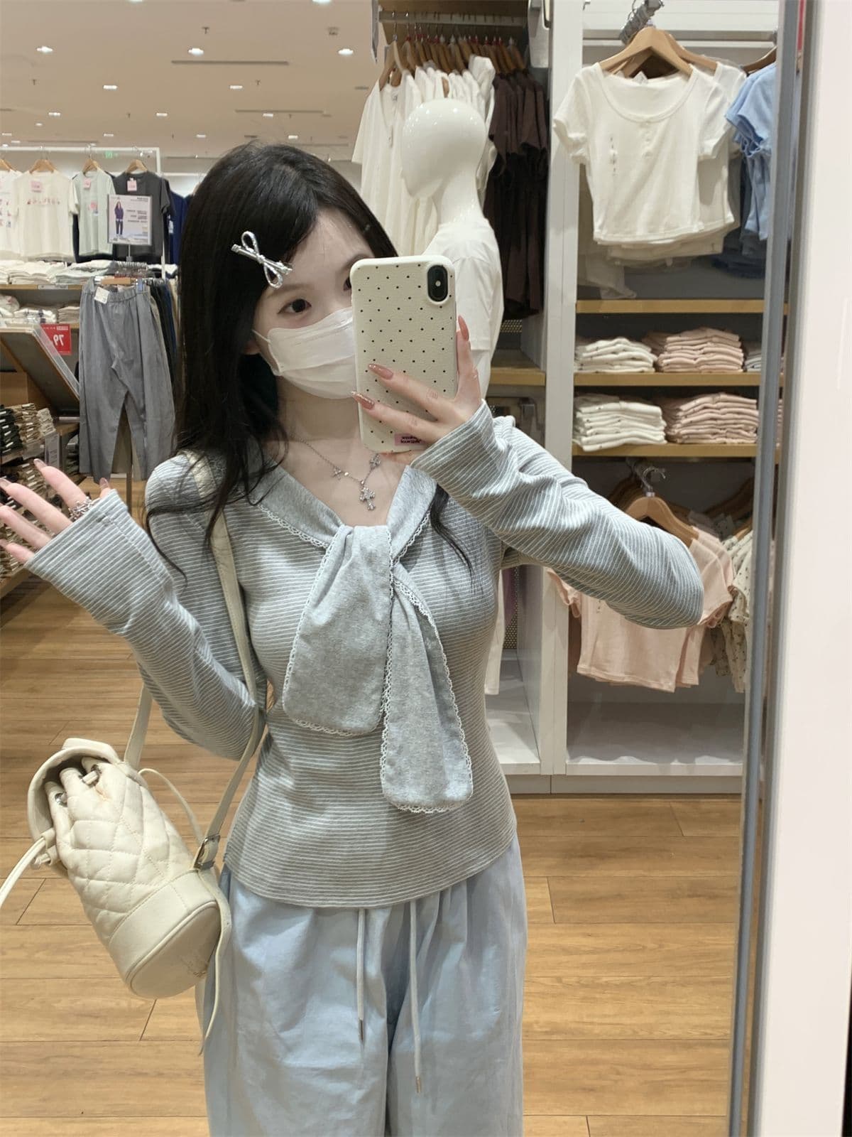 원본 원단 레이스업 긴팔 티셔츠 여성 봄 Chic 연령 감소 슬림해 보이는 스트라이프 맨위 대외 무역 국경 간 상세 이미지 2