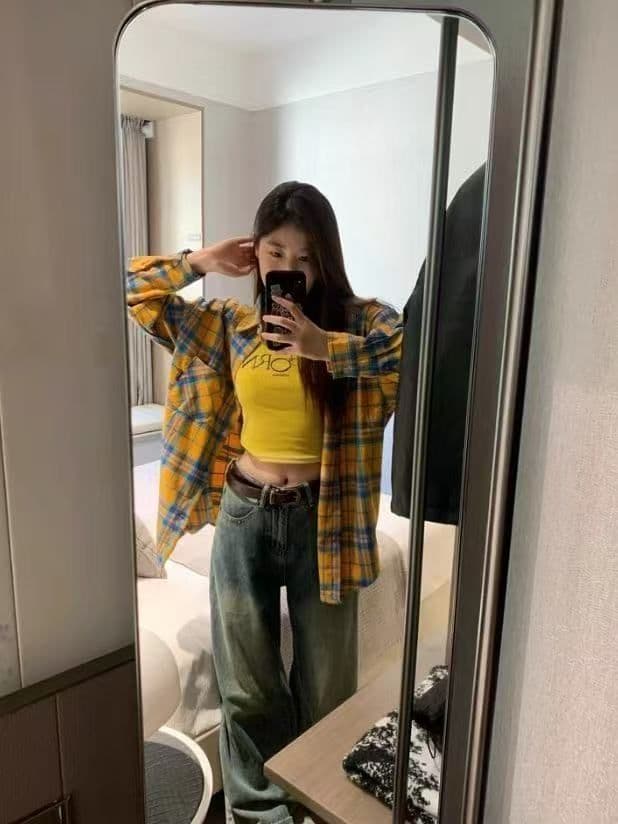 황색 체크무늬 긴팔 여성 셔츠 외부 가져 가라. 얇은 스타일 루즈핏 ins 조수 브랜드 출퇴근 레트로 작은 대중 자외선 차단 작은 외투 상세 이미지 20