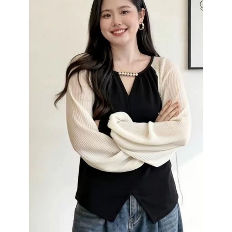 2026 봄과 가을 패션 V넥 긴팔 티셔츠 맨위 고유 한 작은 대중 디자인 센스 비즈 박기 셔츠 상세 이미지 5