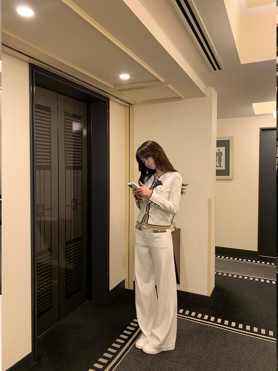 프랑스식 우아함 분위기 센스 가을 새로운 세트 배색 니트 오픈 가디건 스트레이트 캐주얼 와이드 레그 팬츠 두 조각 여성 세트 이미지 4