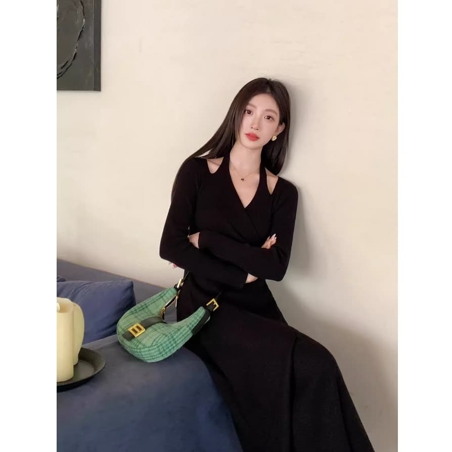 우아함 그는 벤 바람 가을 겨울 새로운 드레스 V넥 행침 목 긴팔 니트 레트로 패션 바람 작은 대중 디자인 여성 이미지 5