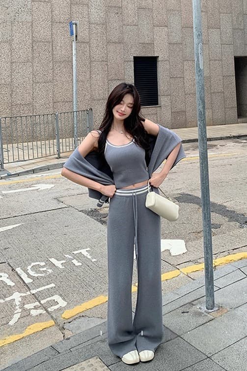 학원 스타일 핫걸 튀김 거리 운동 3종 세트 이른 봄 새로운 니트 오픈 가디건 조끼 와이드 레그 팬츠 세 조각 여성 세트 이미지 6