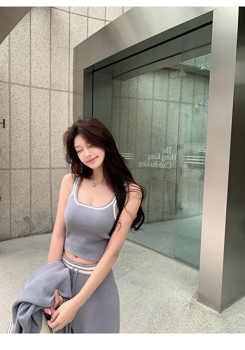 학원 스타일 핫걸 튀김 거리 운동 3종 세트 이른 봄 새로운 니트 오픈 가디건 조끼 와이드 레그 팬츠 세 조각 여성 세트 상세 이미지 13