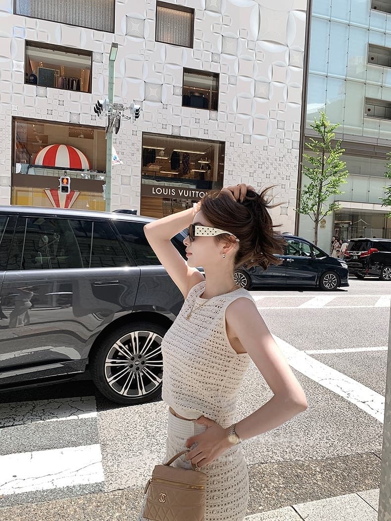 보여주기 필드 같은 단락 무거운 작업 홀로우 아웃 니트 조끼 긴 바지 세트 여름 드레스 새로운 빛 럭셔리 고급 와이드 레그 팬츠 투피스 세트 상세 이미지 8