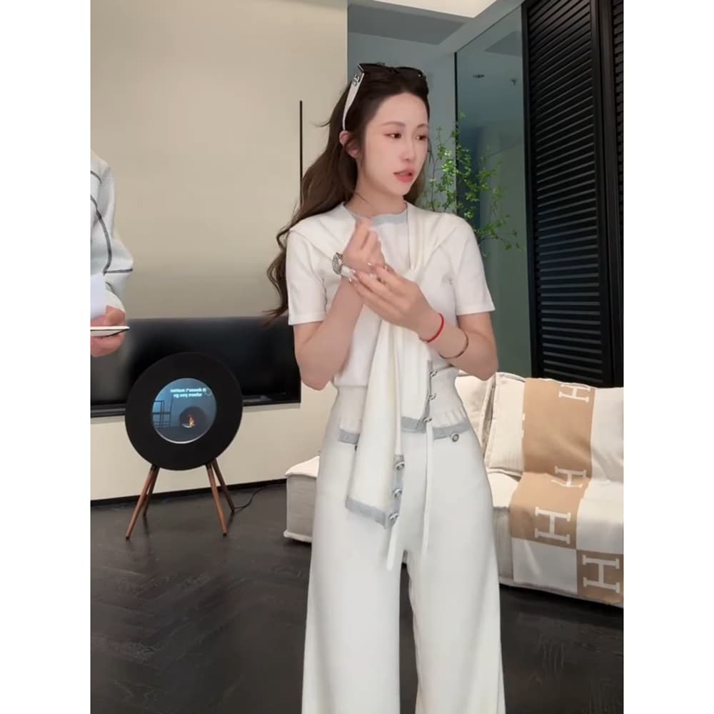 있음 공동 디자인 센스 작은 대중 숄 반팔 니트 스웨터 3종 세트 여름 새로운 세련된 와이드 레그 팬츠 세트 여성 이미지 6
