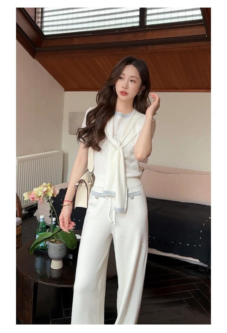 있음 공동 디자인 센스 작은 대중 숄 반팔 니트 스웨터 3종 세트 여름 새로운 세련된 와이드 레그 팬츠 세트 여성 상세 이미지 3