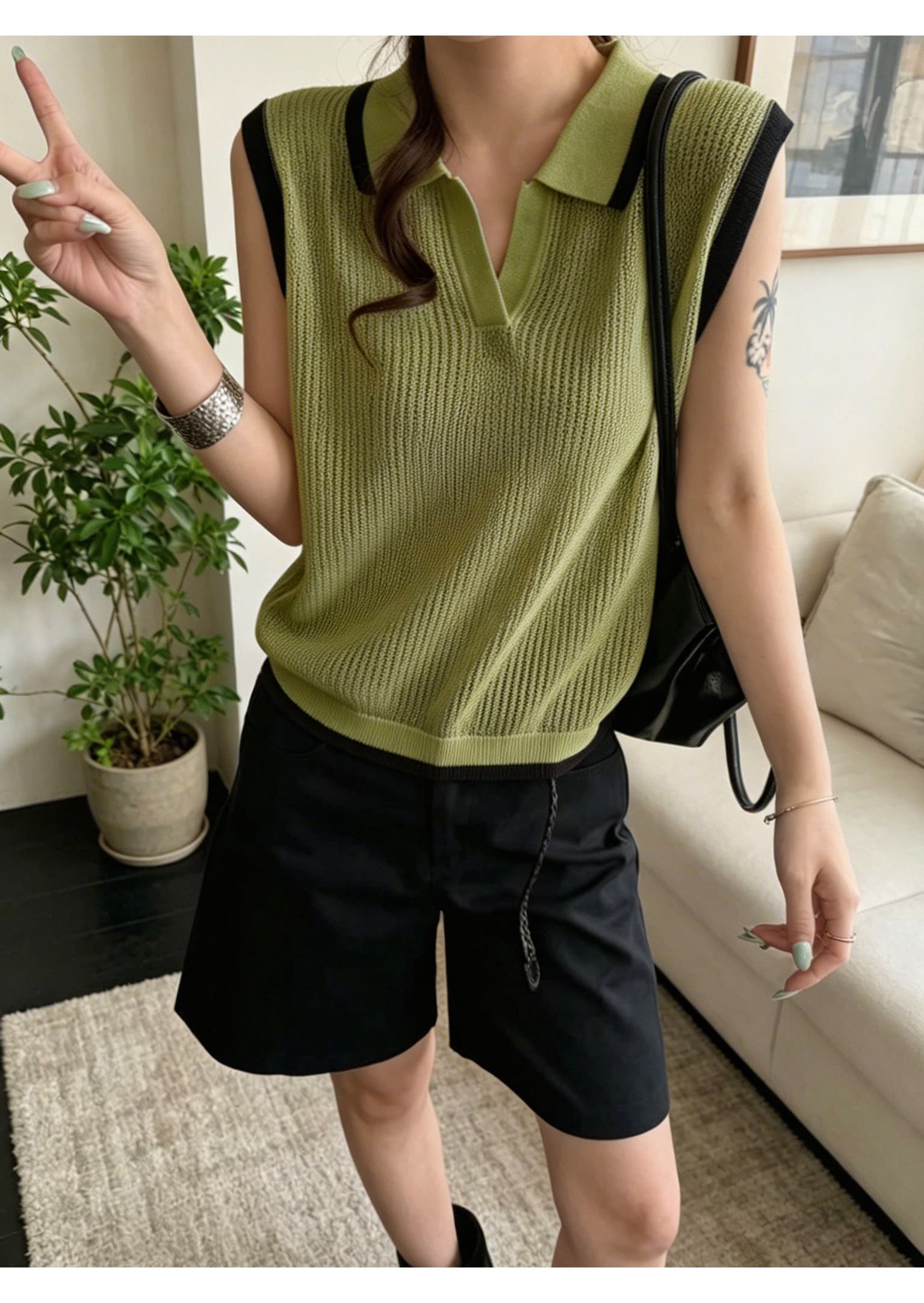 여름 폴로 칼라 민소매 니트 조끼 여자 배색 테두리 구덩이 곡물 통기성 루즈핏 POLO 칼라 조끼 외부 잡아라. 의류 상세 이미지 1