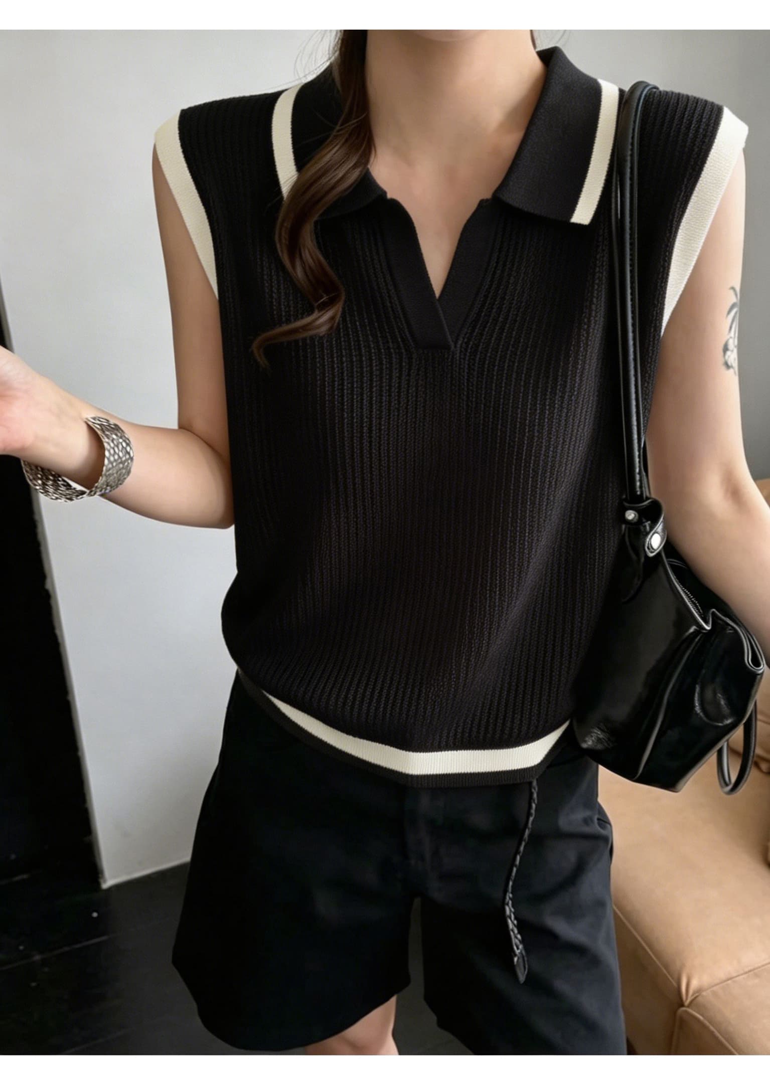 여름 폴로 칼라 민소매 니트 조끼 여자 배색 테두리 구덩이 곡물 통기성 루즈핏 POLO 칼라 조끼 외부 잡아라. 의류 상세 이미지 10
