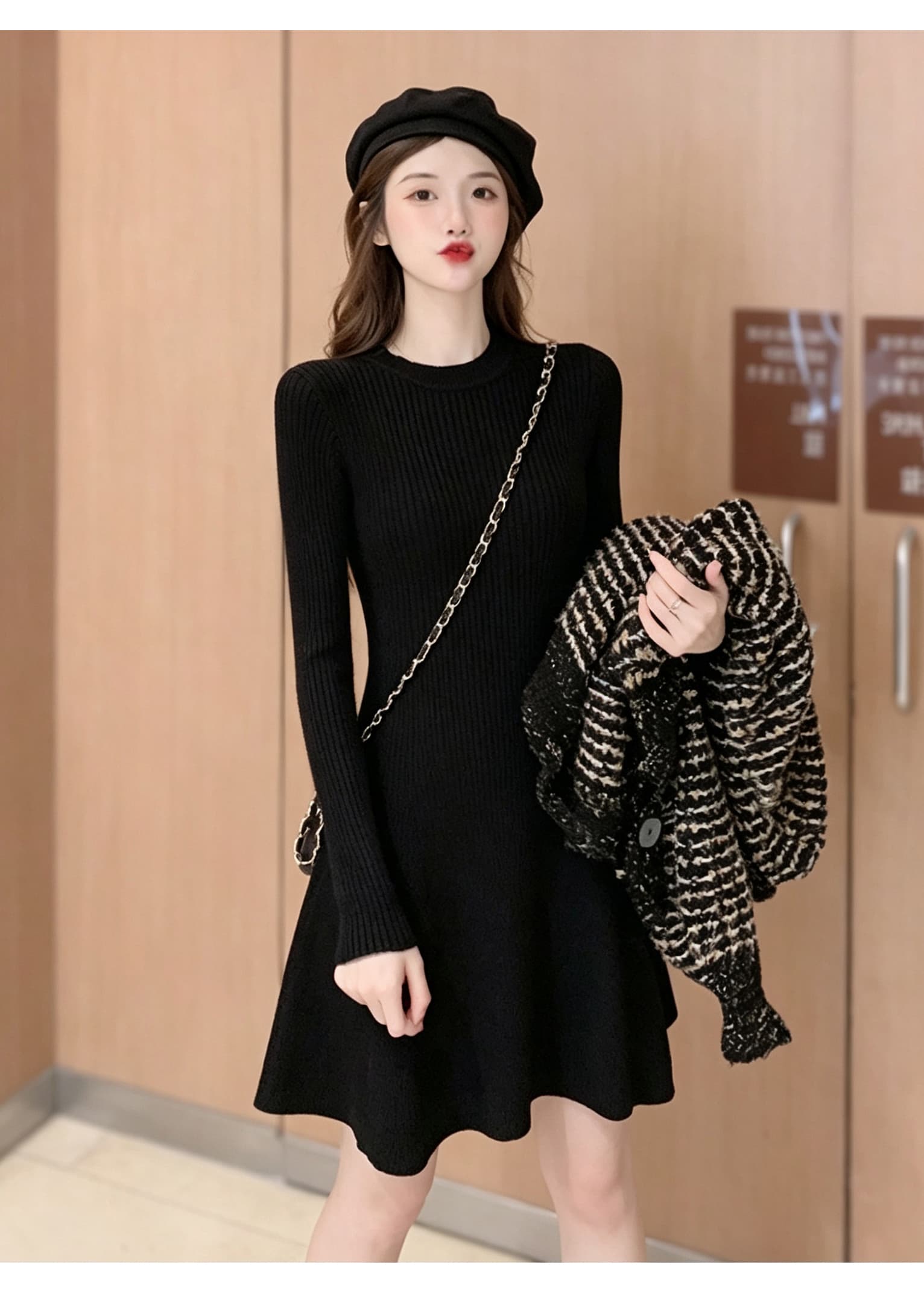 라운드 넥 긴팔 몸매 가꾸기 니트 여성 드레스 신축성 허리 수축 큰 진자 한 마디 미니 스커트 작은 키 슬림해 보이는 기본 스커트 상세 이미지 4