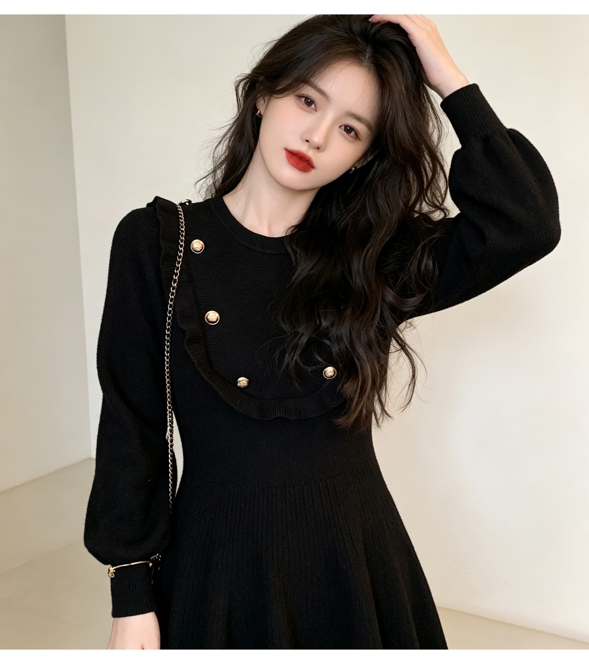 패션 라운드 넥 긴팔 니트 드레스 비스듬한 행 금속 버클 프릴 허리 수축 큰 진자 한 마디 작은 키 미니 스커트 상세 이미지 11