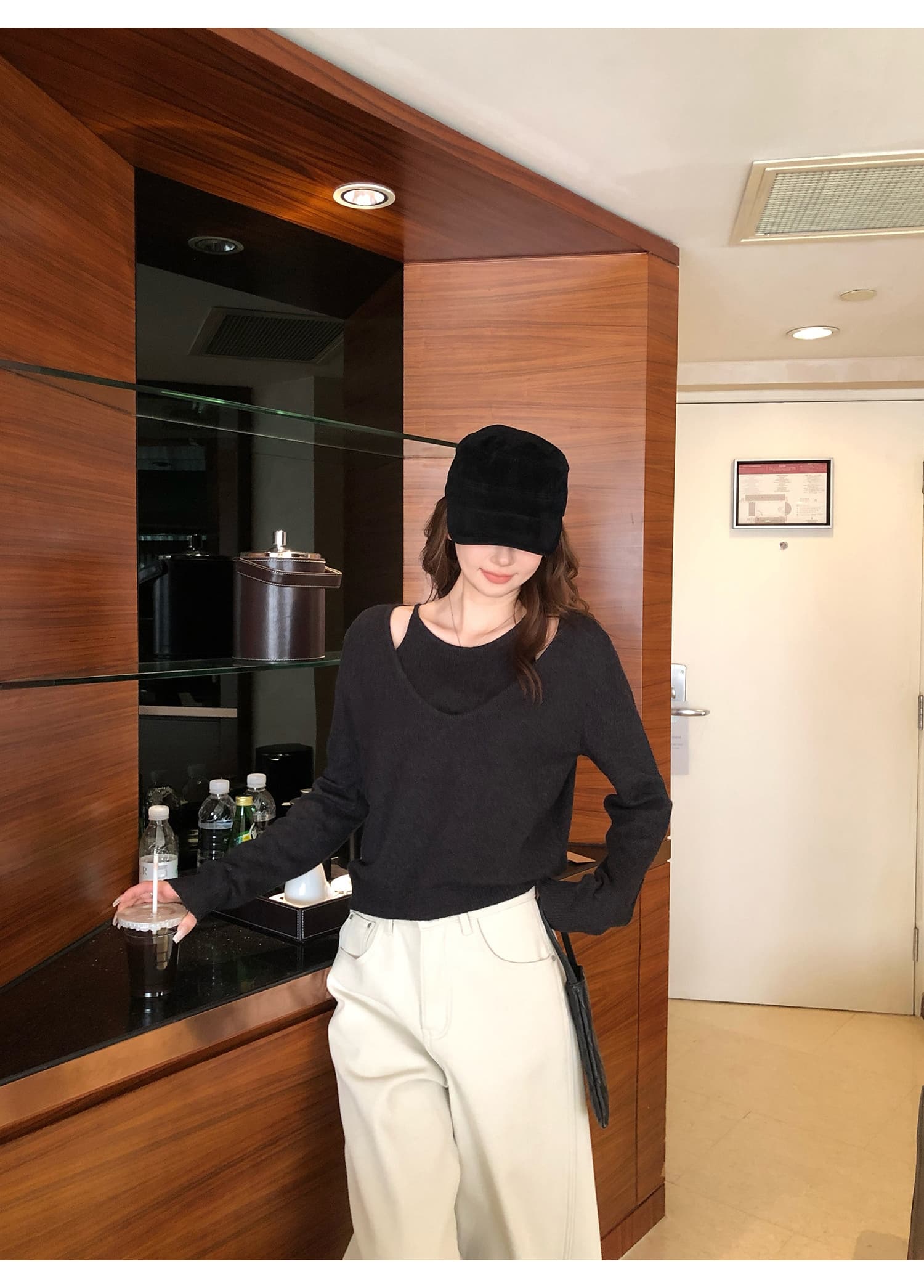오프숄더 페이크 레이어드 긴팔 니트 맨위 여성 행침 목 슬립 패치워크 V넥 루즈핏 쇼트 스타일 풀오버 니트 작은 셔츠 상세 이미지 12