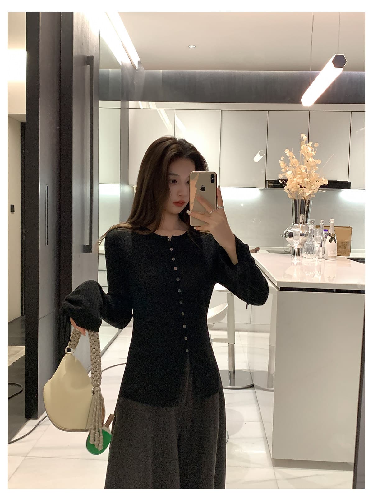 라운드 넥 니트 오픈 가디건 여성 가을 새로운 Chic 단추 디자인 센스 커프스 펌프 로프 몸매 가꾸기 슬림해 보이는 긴팔 맨위 상세 이미지 26