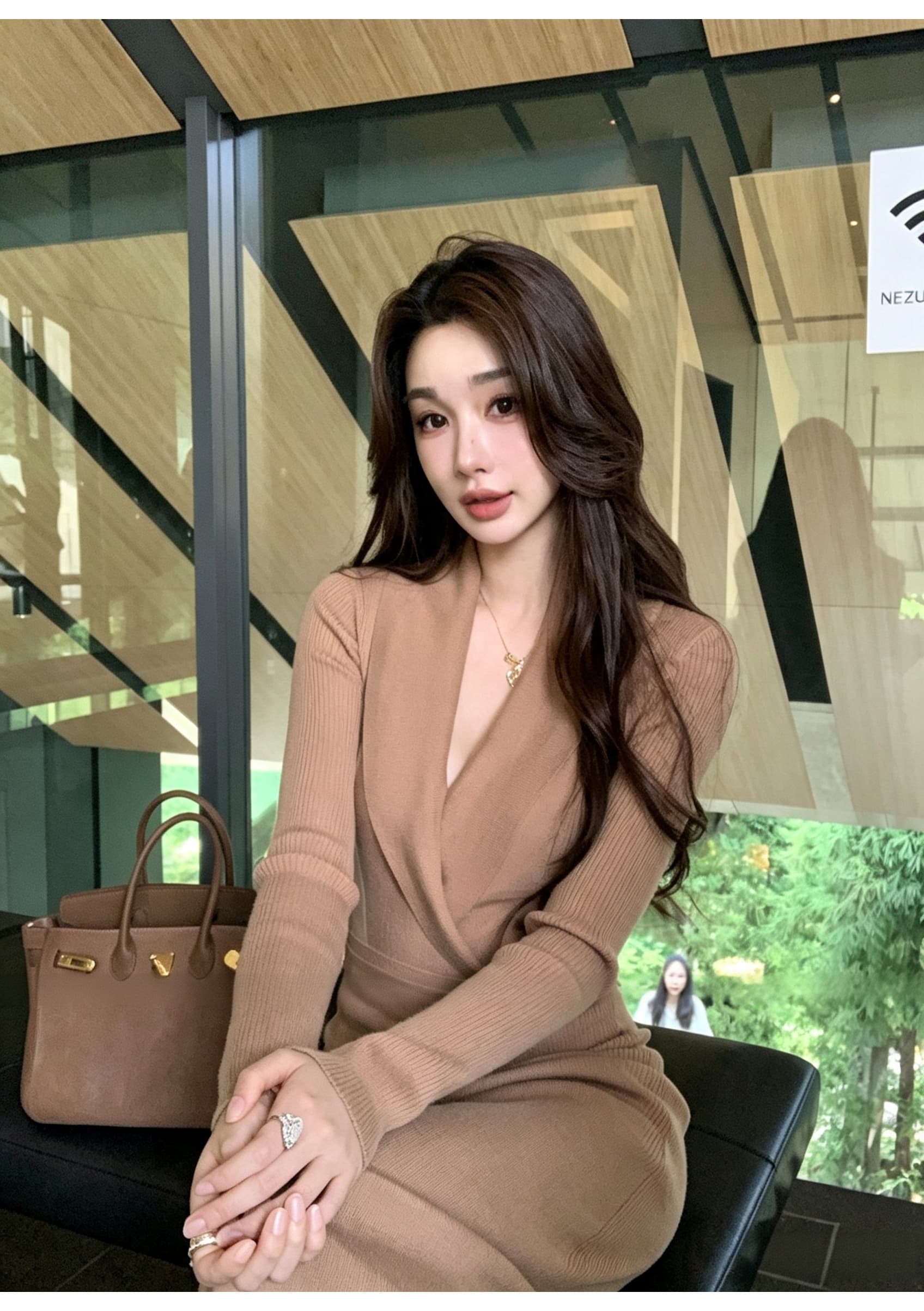 폴로 칼라 깊은 v 십자가 니트 드레스 여성 긴 소매 몸매 가꾸기 허리 수축 신축성 타이트 스커트 무릎 아래 중간 길이 타이트 스커트 상세 이미지 9