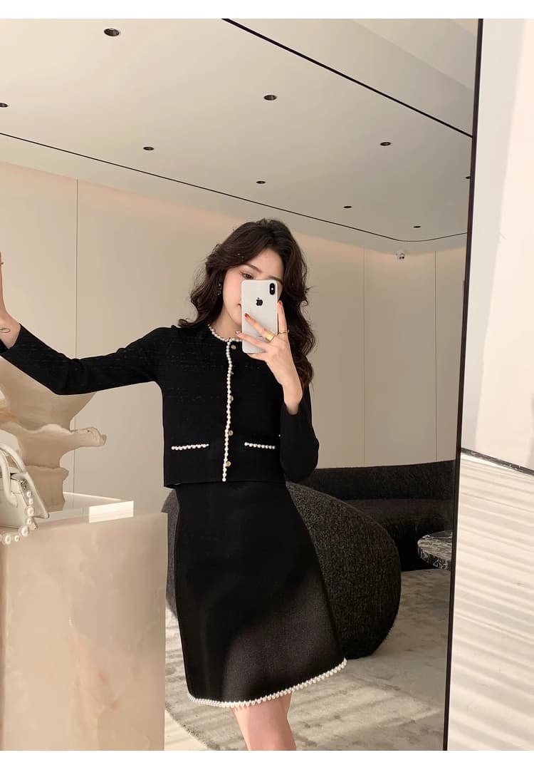 프랑스식 작은 샤넬 스타일 가을 새로운 두 조각 여성 세트 부드러운 출퇴근 검정색 슬림해 보이는 짧은 외투 반신 치마 세트 상세 이미지 8