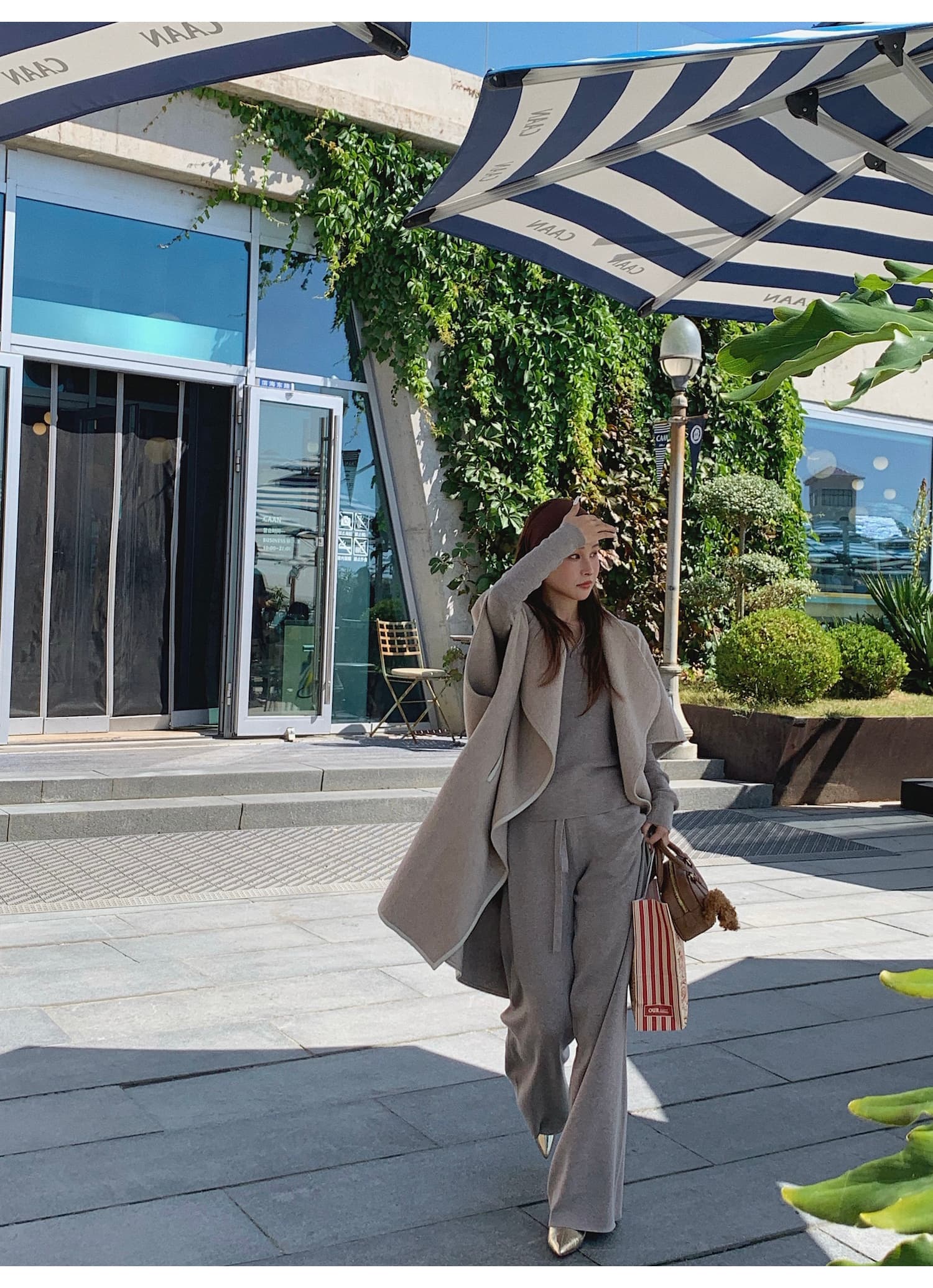느슨함 센스 게으른 캐주얼 단색 세트 가을 새로운 세련된 튀김 거리 후드 니트 스웨터 스트레이트 팬츠 투피스 세트 상세 이미지 9
