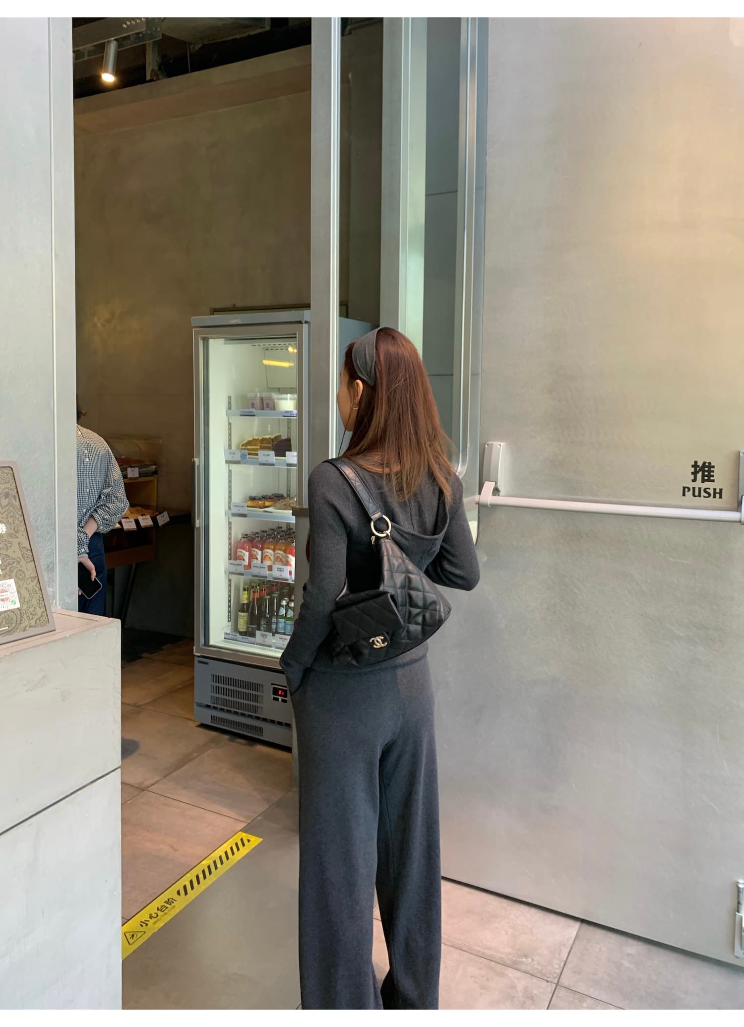 느슨함 센스 게으른 캐주얼 단색 세트 가을 새로운 세련된 튀김 거리 후드 니트 스웨터 스트레이트 팬츠 투피스 세트 상세 이미지 16