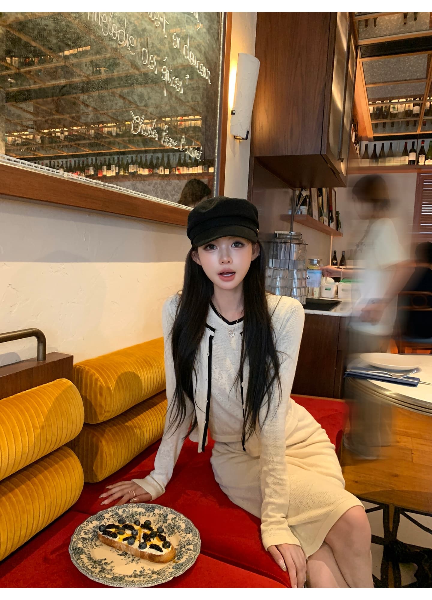 작은 샤넬 스타일 이른 가을 출퇴근 슬림해 보이는 세트 완료 착용 가져 가라. 자카드 니트 세 조각 여성 세트 하이웨이스트 반신 스커트 베스트 오픈 가디건 상세 이미지 9
