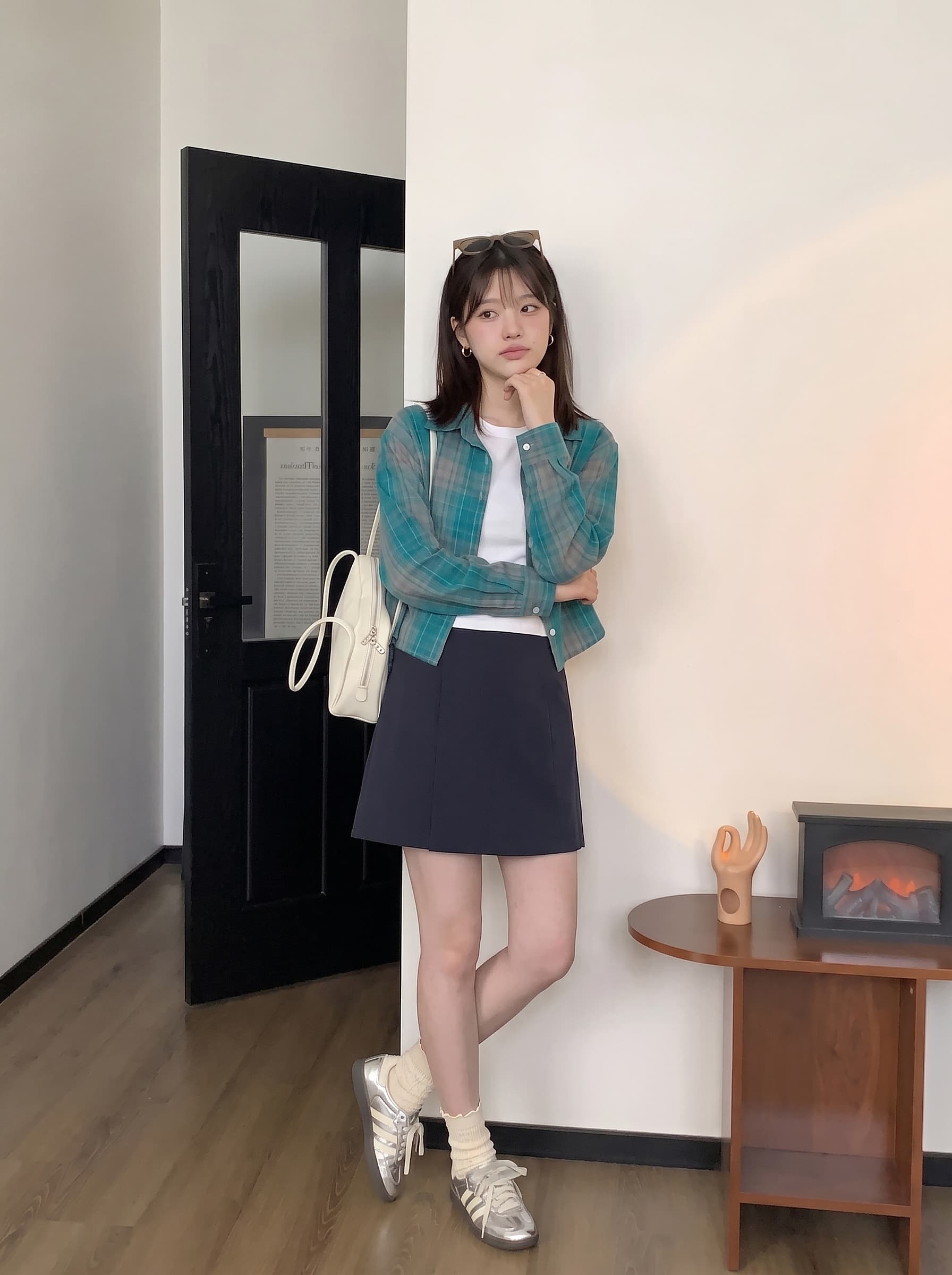 2026 가을 새로운 벽돌 빨간색 체크무늬 셔츠 셔츠 폴로 칼라 체크무늬 디자인 센스 루즈핏 여성