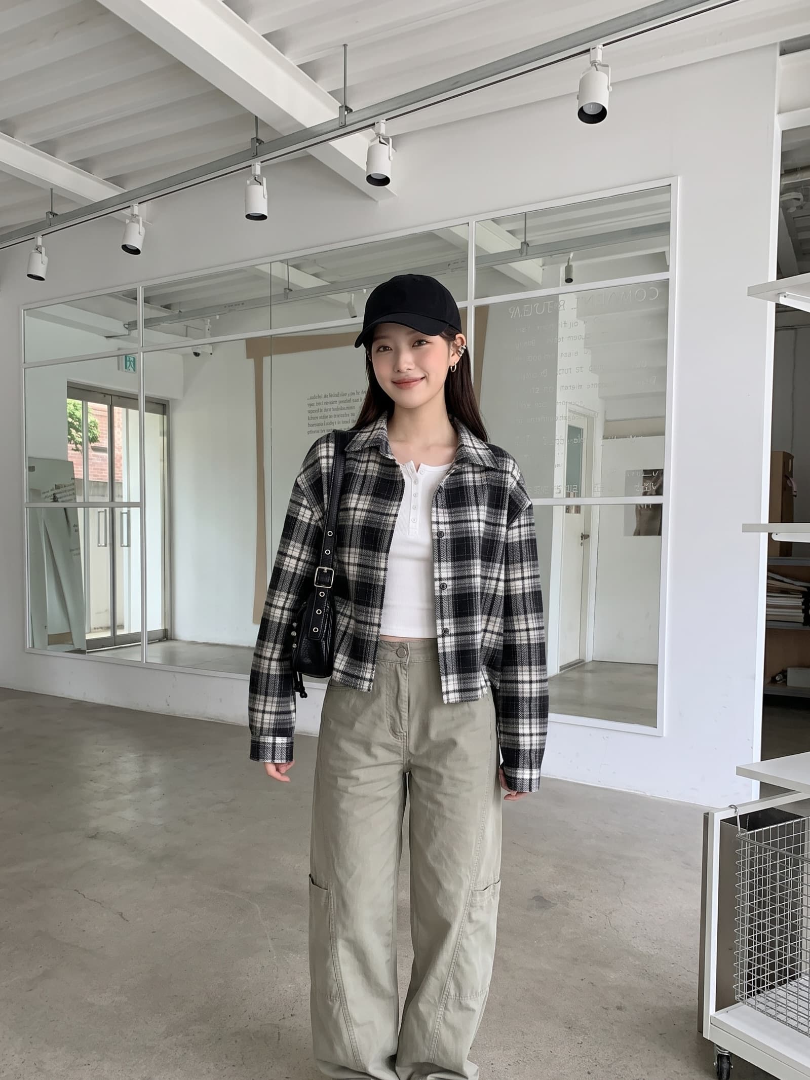 그리드 니켈 셔츠 여자 작은 키 긴팔 여성 가을 새로운 한국 스타일 루즈핏 레트로 캐주얼 쇼트 스타일 셔츠 재킷 이미지 2